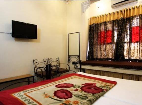 Bed and Breakfast Heritage Haveli Udajpur Zewnętrze zdjęcie